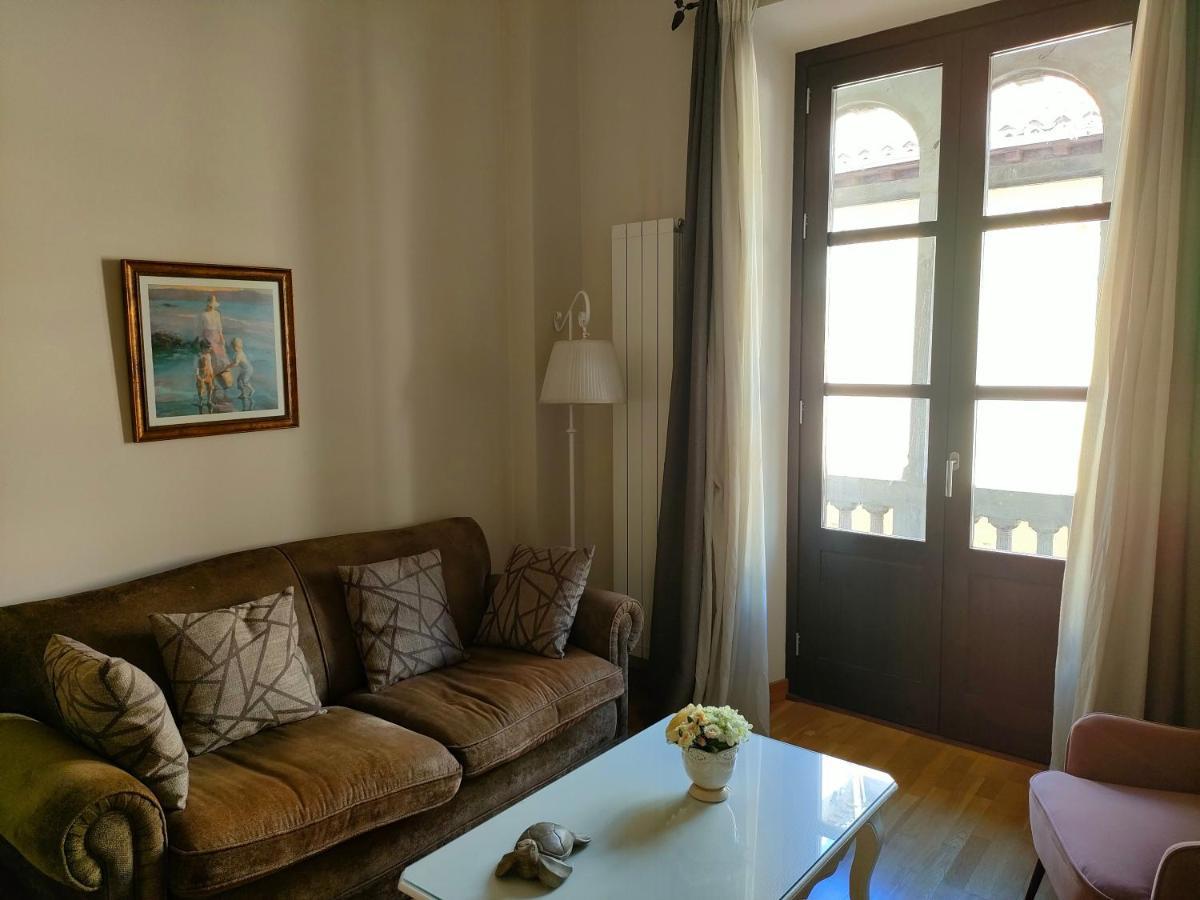 Apartamento Nueva Del Santisimo Granada Exterior foto